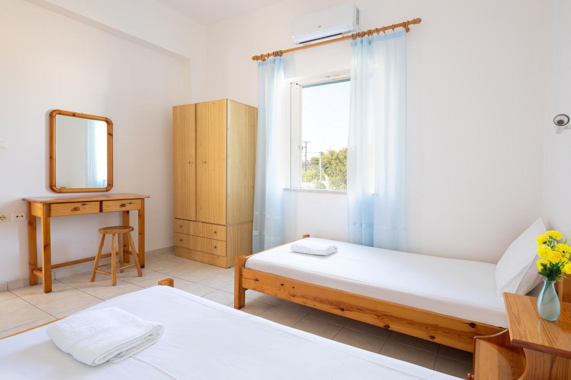 Alexis Apartments Ставрос Экстерьер фото