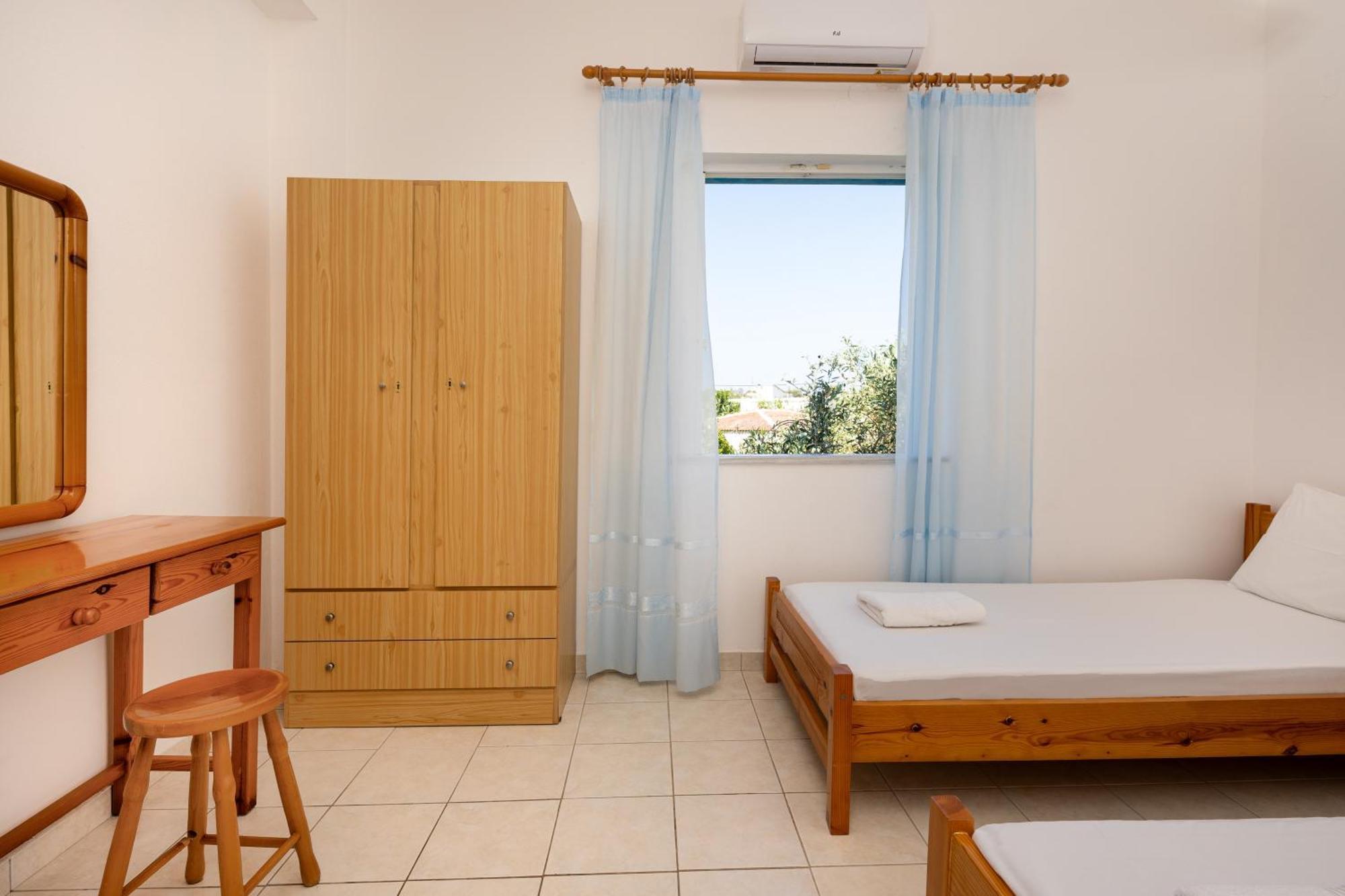 Alexis Apartments Ставрос Экстерьер фото
