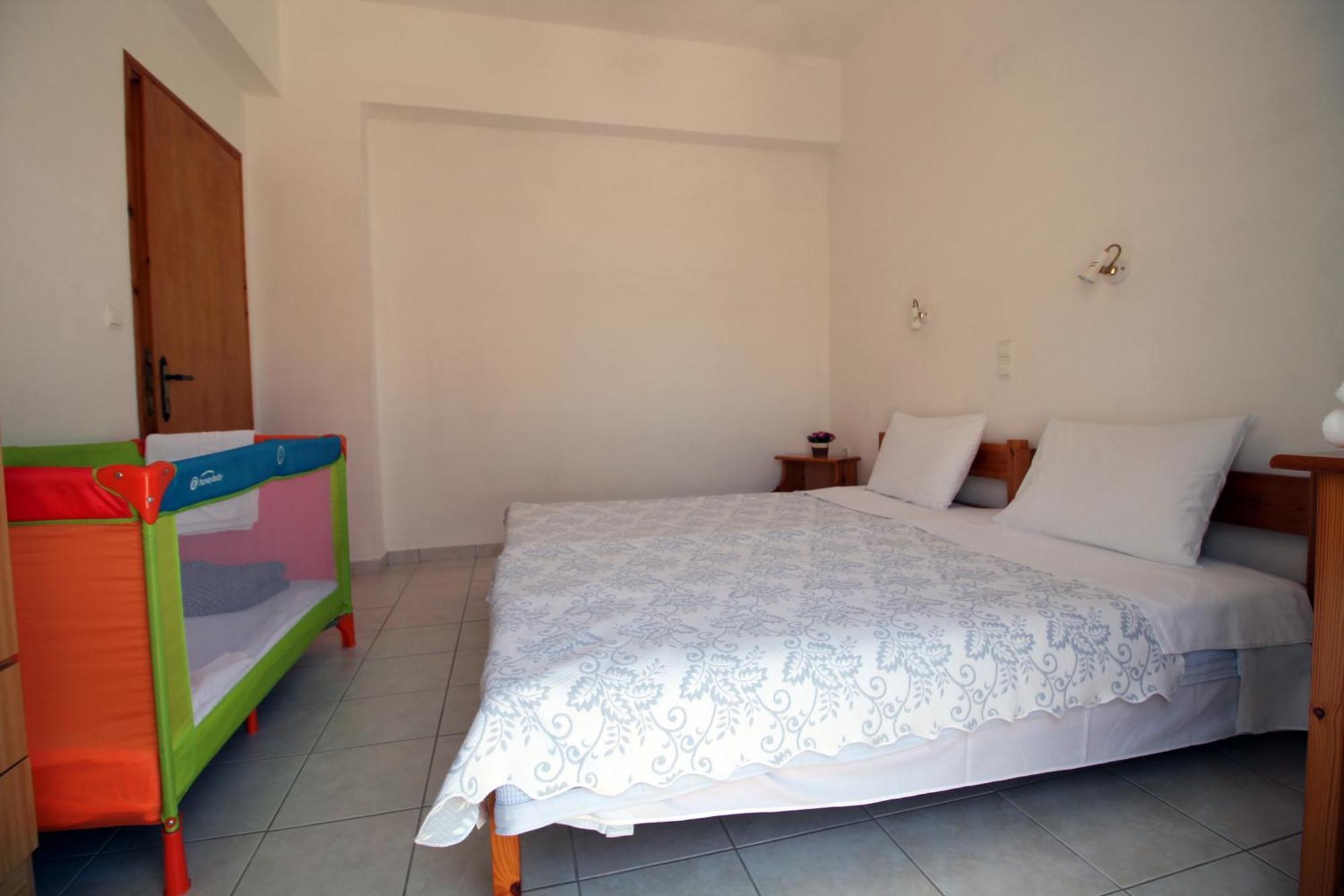 Alexis Apartments Ставрос Экстерьер фото